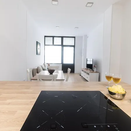 Moonkey - Apto. Albeniz, Con Acogedor Patio