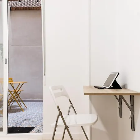 Apartment Moonkey - Apto. Albeniz, Con Acogedor Patio *